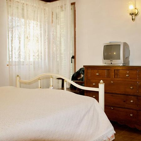 مبيت وإفطار فوندَوْ Residencial Tarouca المظهر الخارجي الصورة