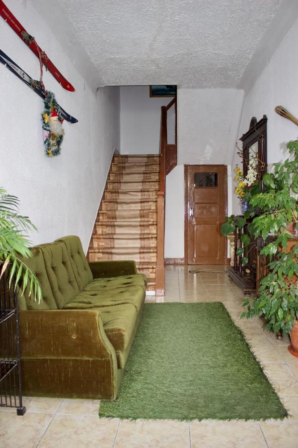 مبيت وإفطار فوندَوْ Residencial Tarouca المظهر الخارجي الصورة
