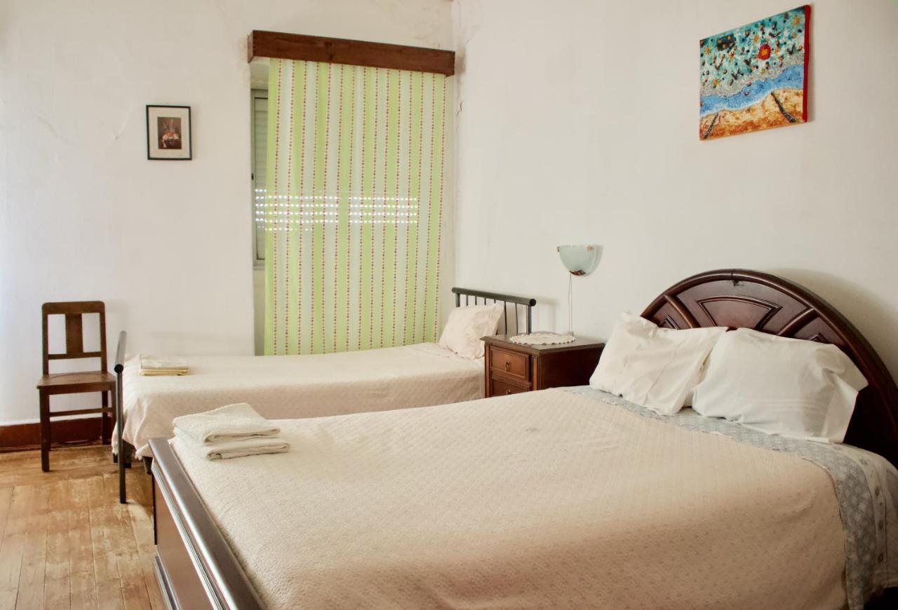 مبيت وإفطار فوندَوْ Residencial Tarouca المظهر الخارجي الصورة