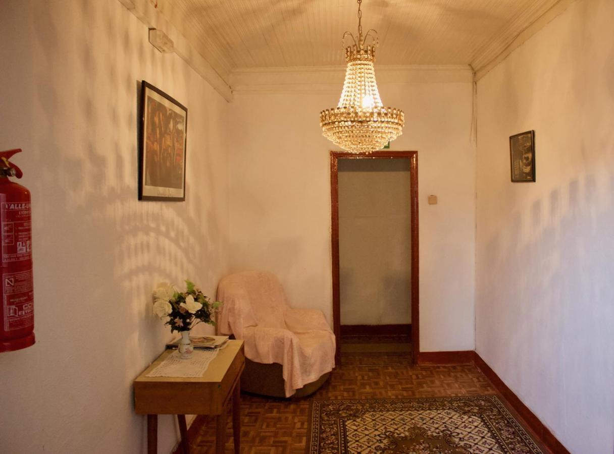 مبيت وإفطار فوندَوْ Residencial Tarouca المظهر الخارجي الصورة